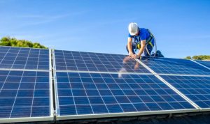 Installation et mise en production des panneaux solaires photovoltaïques à Lacanau